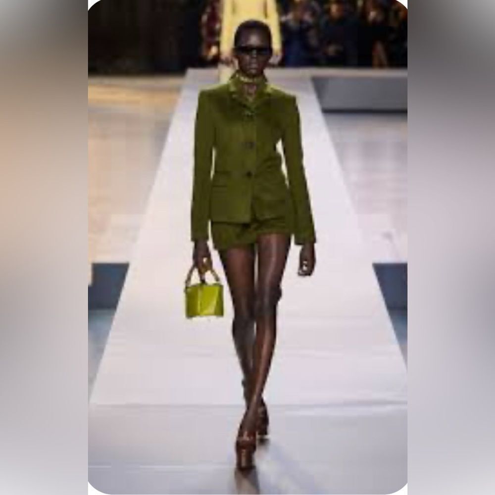 Color of the year Martini olive green style inspiration - Picture 7 of 16